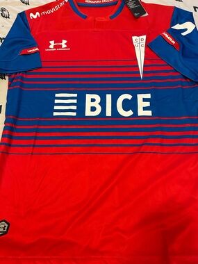 Under Armour CHILE Club DEPORTIVO UNIVERSIDAD CATOLICA Men's JERSEY Sz  XL NWT